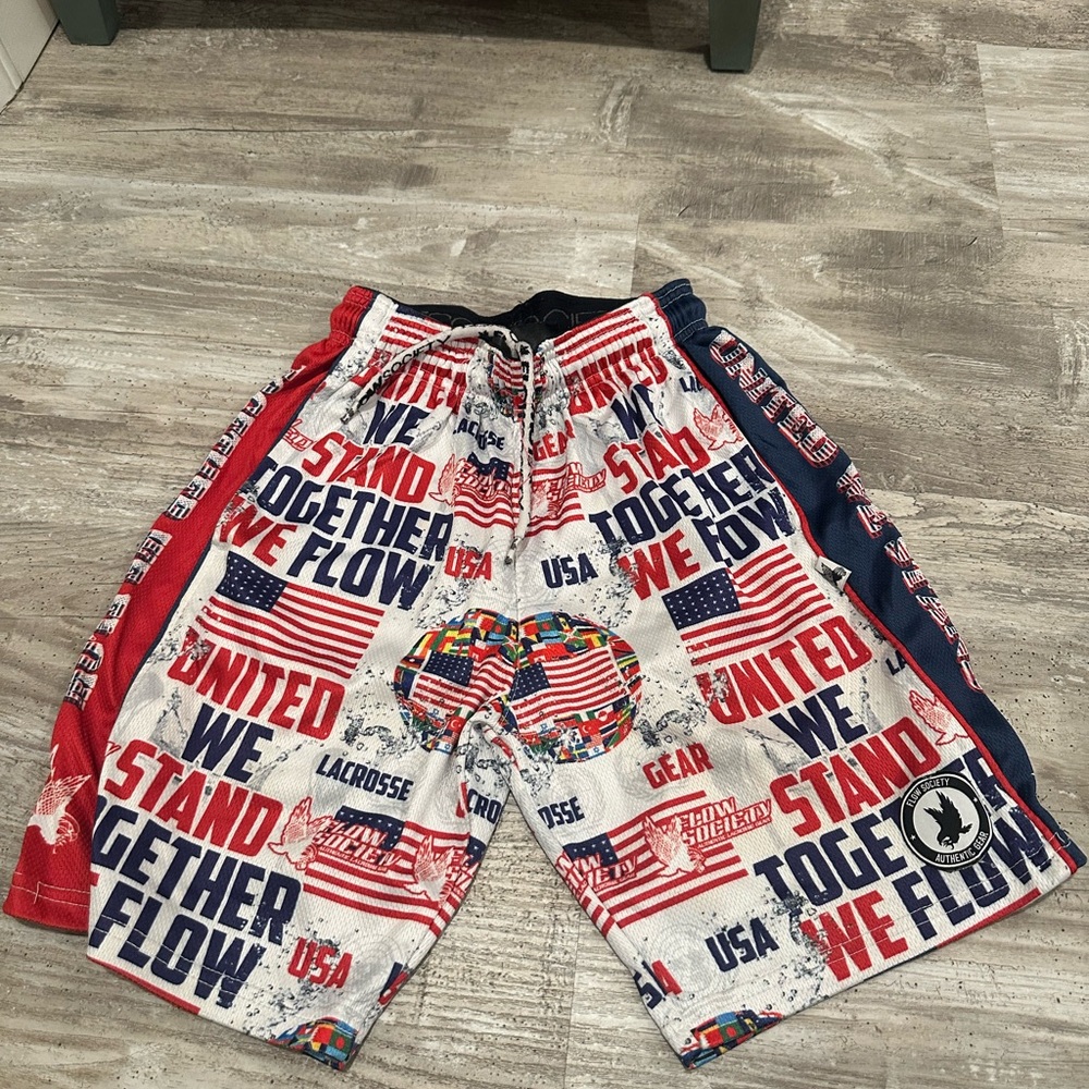 Flow society united we stand shorts medium